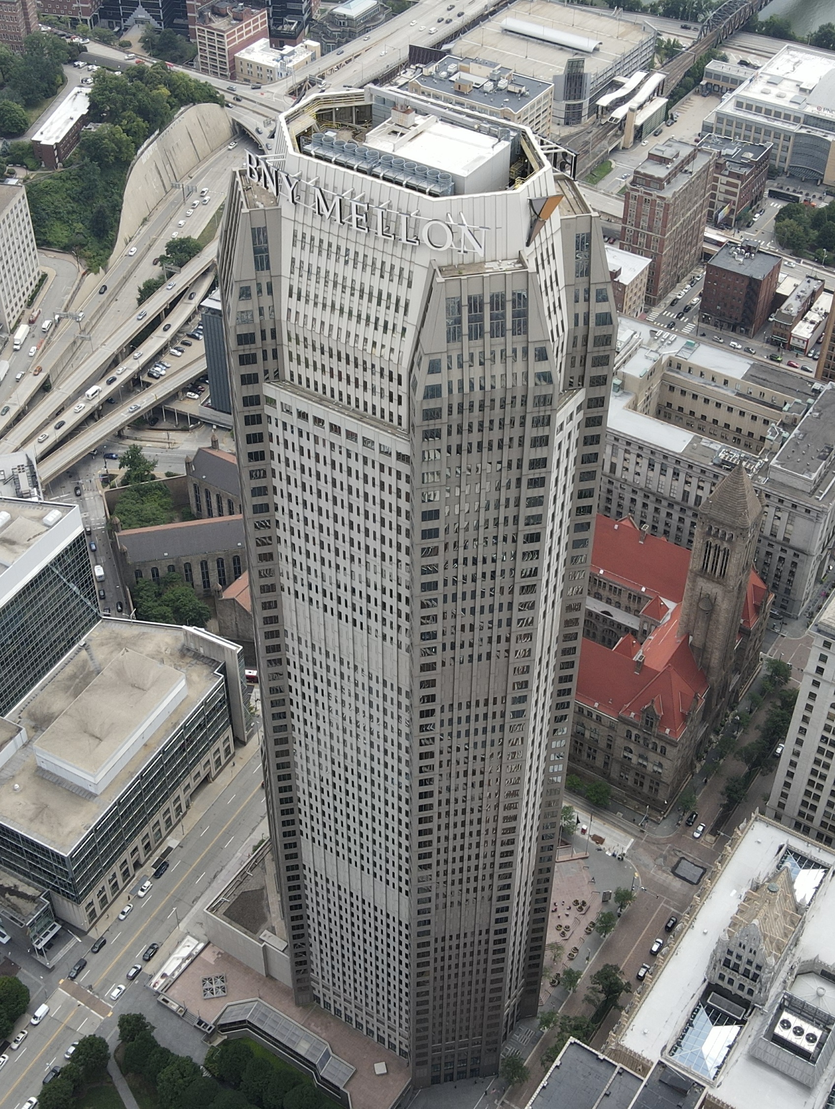 BNY Mellon Center in Pittsburgh — the lasting footprint of the Mellon dynasty