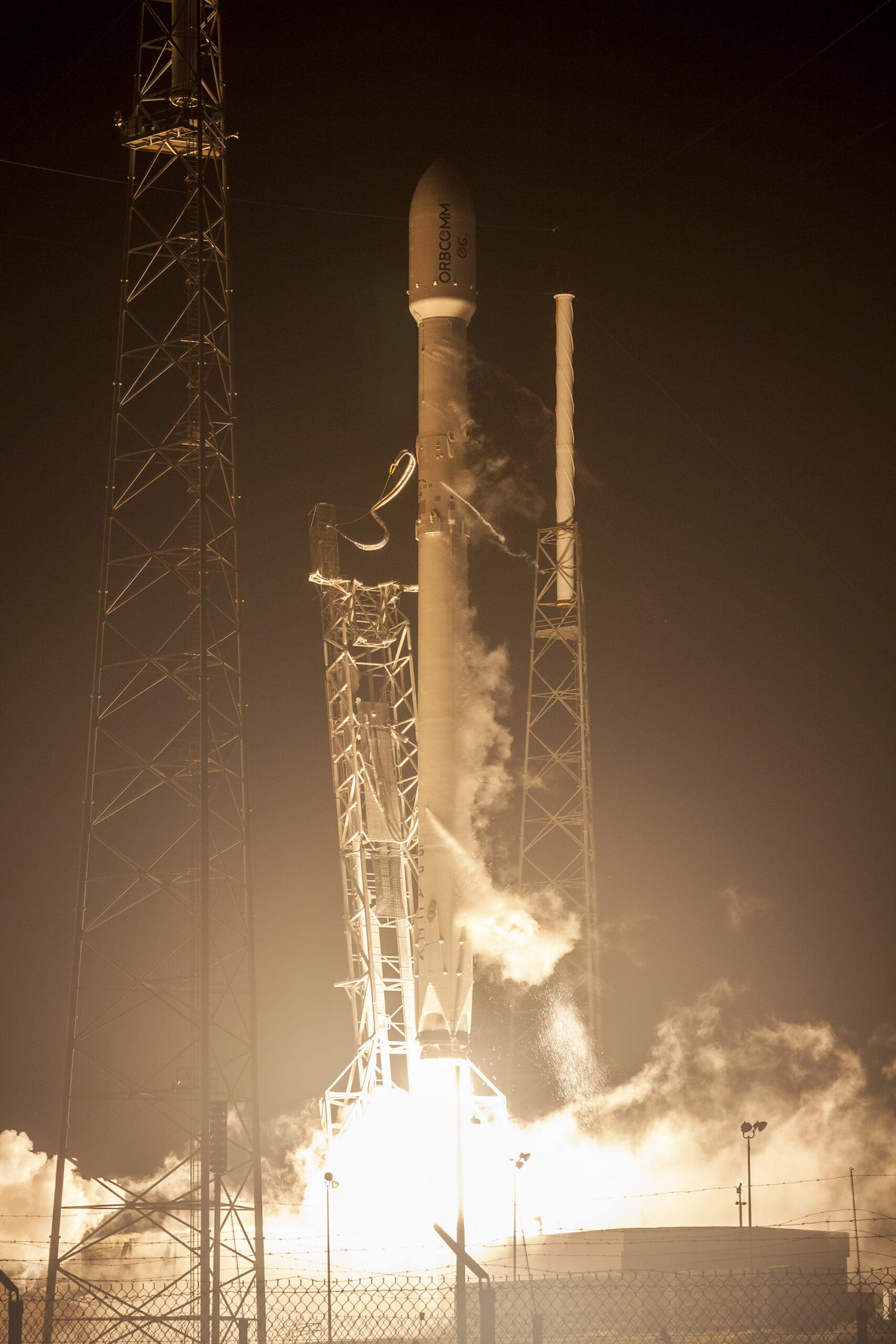 Falcon 9 rocket launch ORBCOMM mission reusable SpaceX rocket