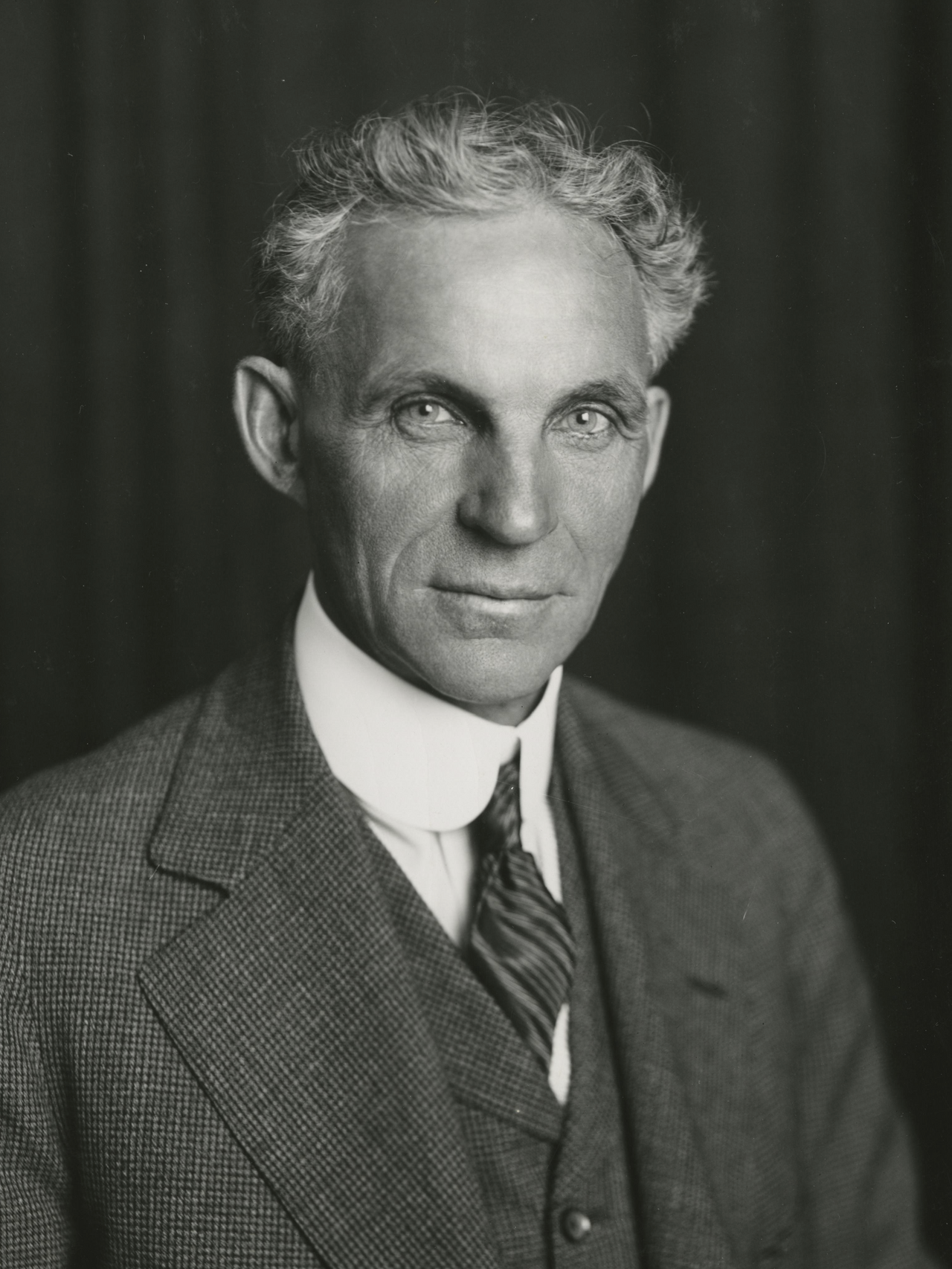 Henry Ford portrait automobile empire assembly line industrial power